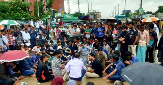 ৫ ঘণ্টা পর ময়মনসিংহ ইঞ্জিনিয়ারিং কলেজ শিক্ষার্থীদের ব্লকেড প্রত্যাহার